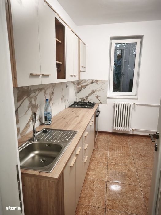 Apartament recent renovat, Tomis 2, impecabil, ideal investitie — fotografia 1