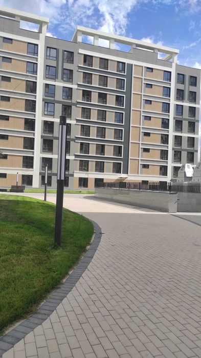 Сдам евро 2х-комнатную квартиру, на длительный срок