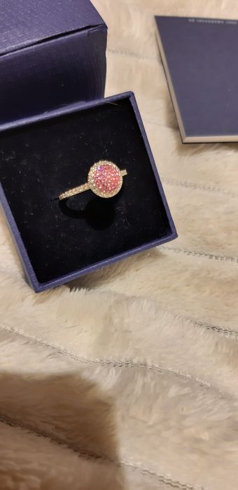 Inel Swarovski,original,nou,splendid 58