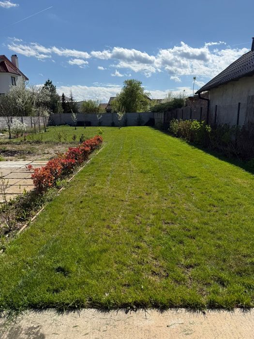 Casă +axexa+teren generos, zona 14 Mai