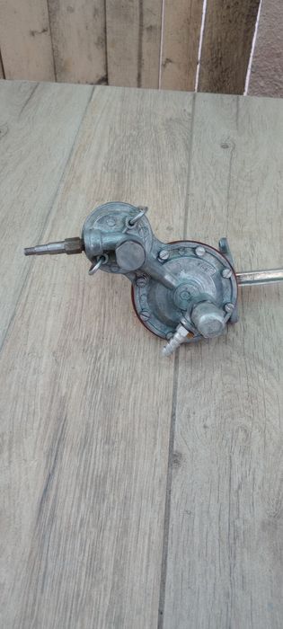 Pompa benzina motoare romanesti