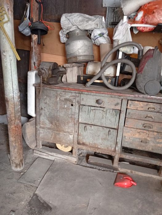 Продам стационарный стол