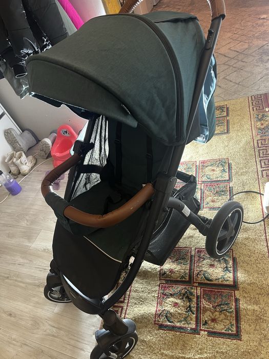 Продам коляску томикс