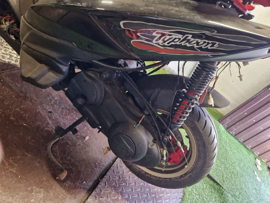 Piaggio Tayphoon 125