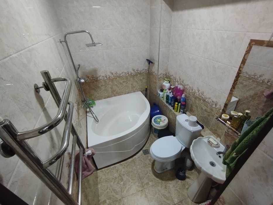 Epodrom abusahiy bozoriga yaqin