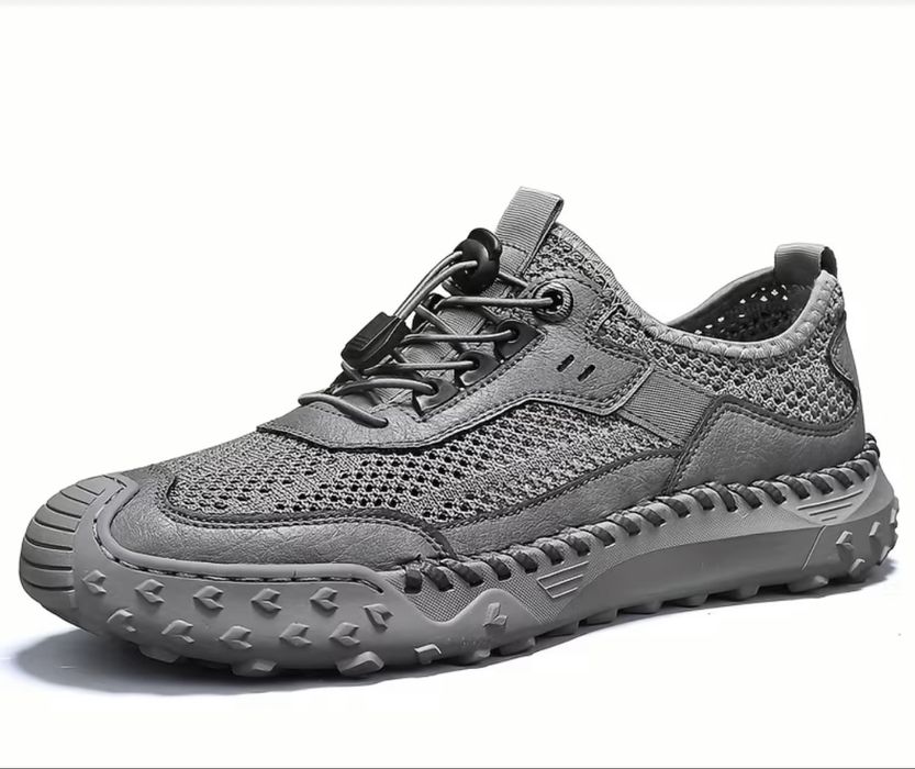 Кроссовки для лета, спортзала.