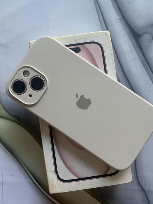 Продам айфон 15