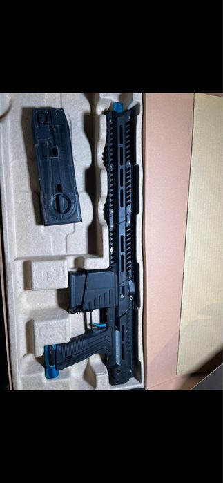 Arma de Paintball Planet Eclipse EMEK EMF100