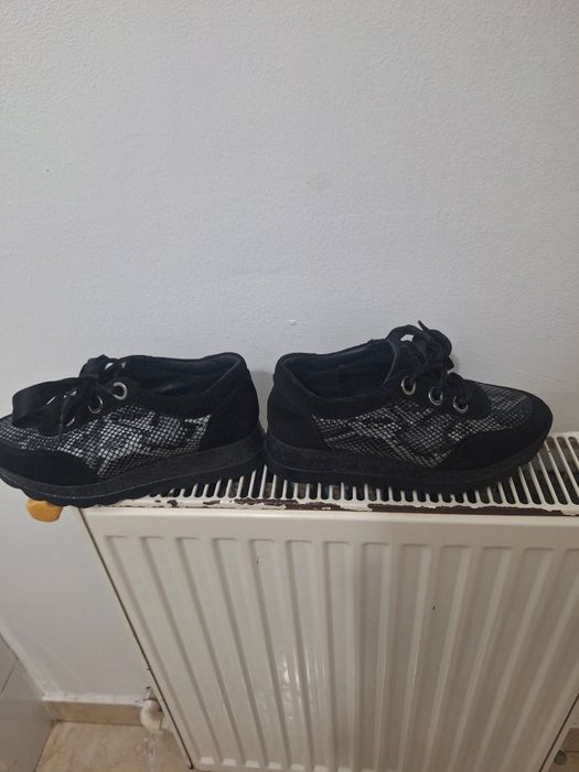 Pantofi sport si elegant!