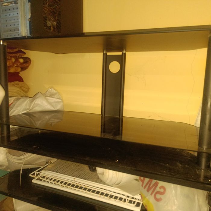 Подставка под телевизор