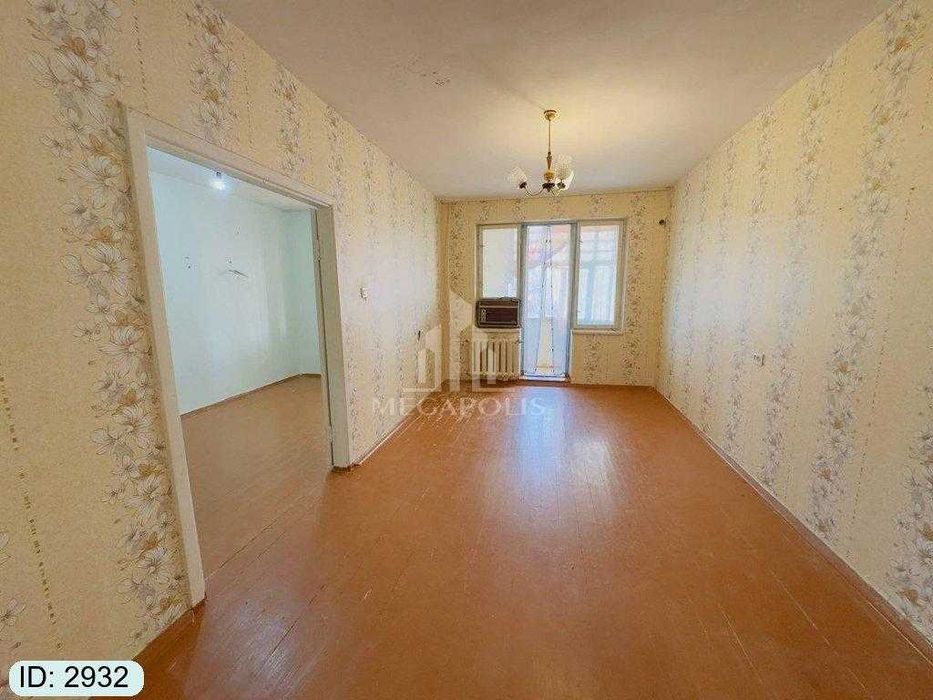 SOTILADI №2932 5-mikr choraxada 3 xonali +6 metrli balkoni uyimiz