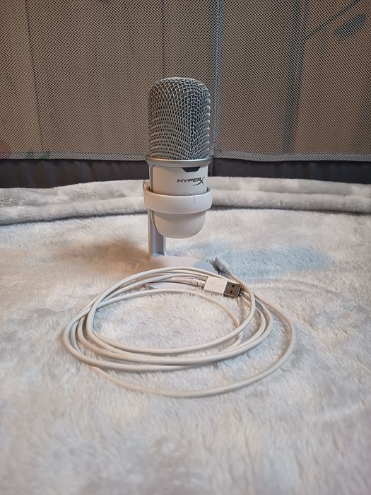 Microfon HyperX   SoloCast