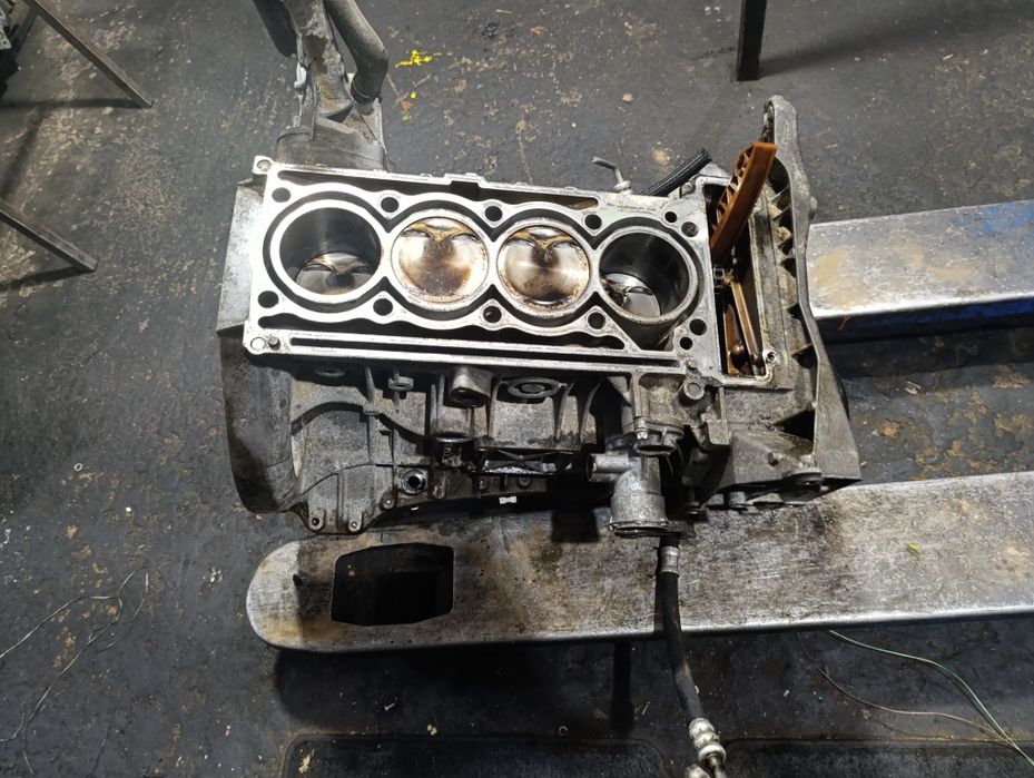 Блок двигателя в сборе на Мерседес  двигатель 271 компрессор