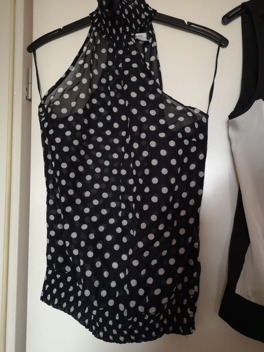 Vând bluze Zara Basic M și L