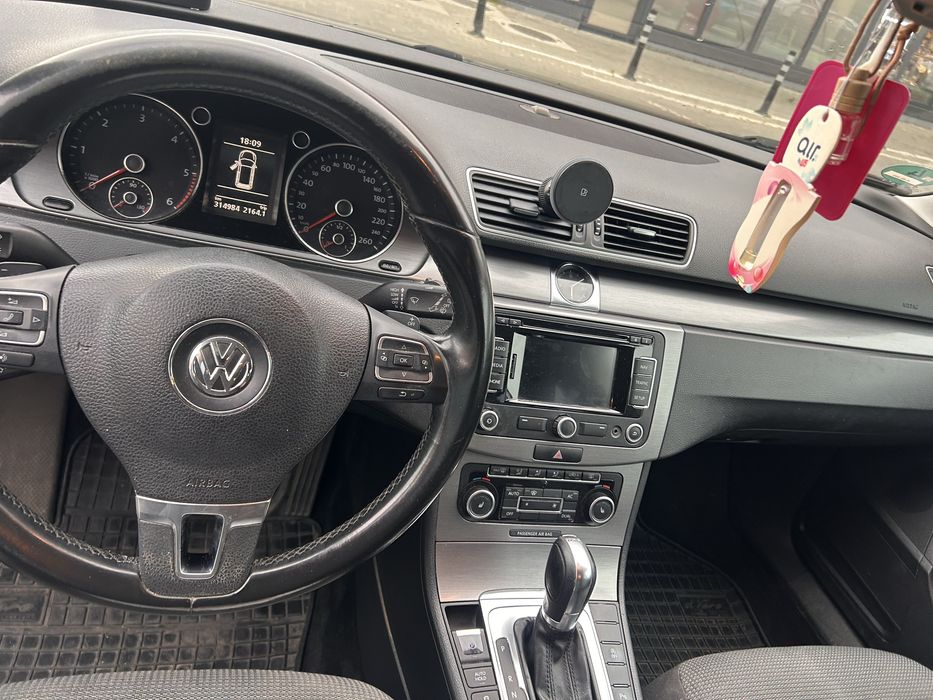 VOLKSWAGEN Passat 2012 — imagine 2