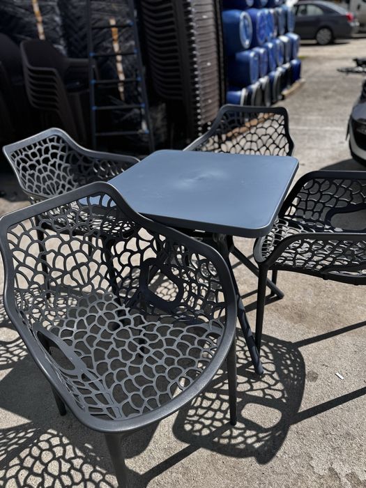Топ !Модерни столове за тераса , ресторанти.