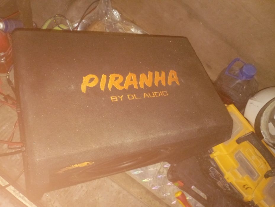 В продаже сабуфер дел аудио