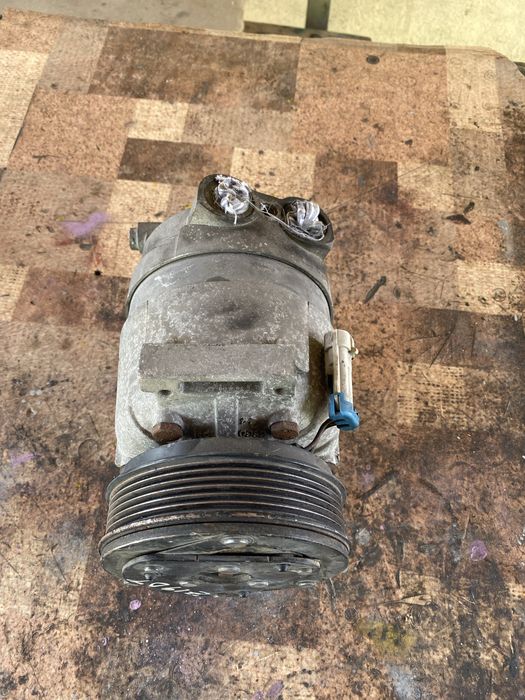 Компресор за климатик от опел вектра ц 1.9 дизел