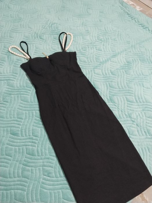 Продам хорошие качественные платья