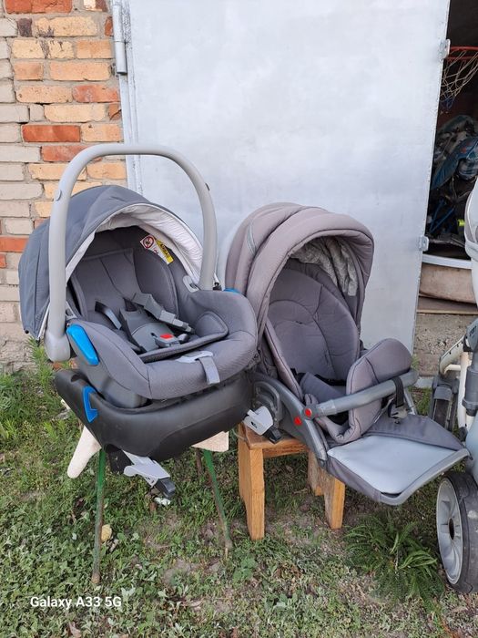 Продам детскую коляску