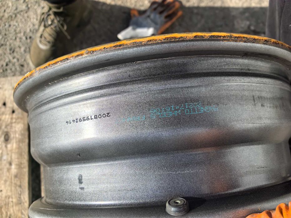 15 цола 5 х 118 мм Пежо / Ситроен / Фиат / Ивеко / Опел - 6 Инча/ЕТ 68