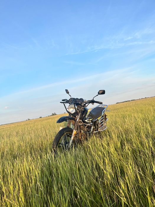 Продаеться желмая 250куб