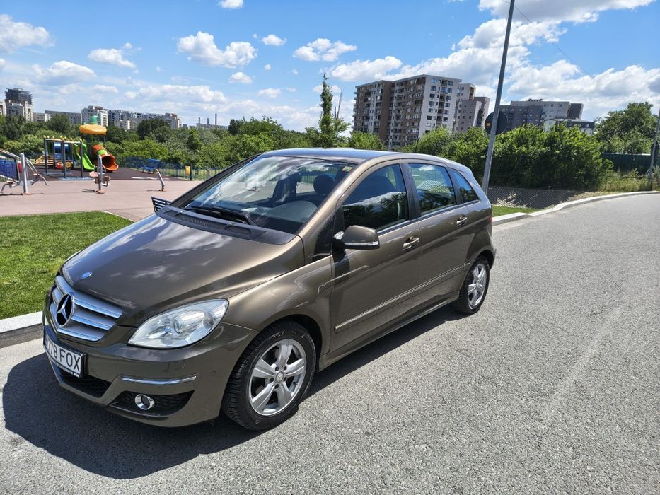 MERCEDES-BENZ B-Class