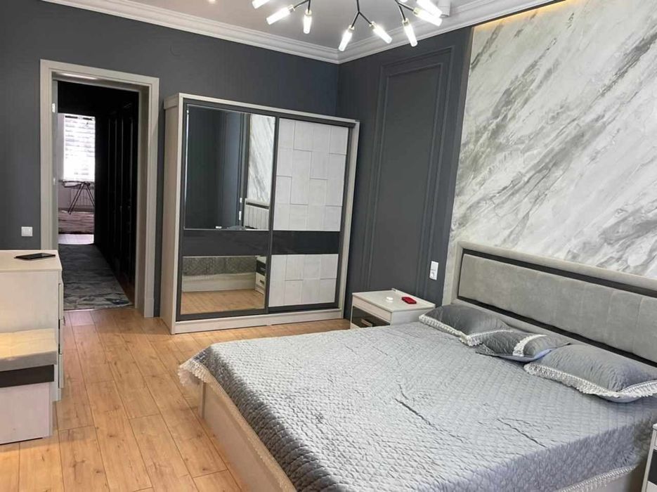 Мебель Спални комплек ва кухня на заказ