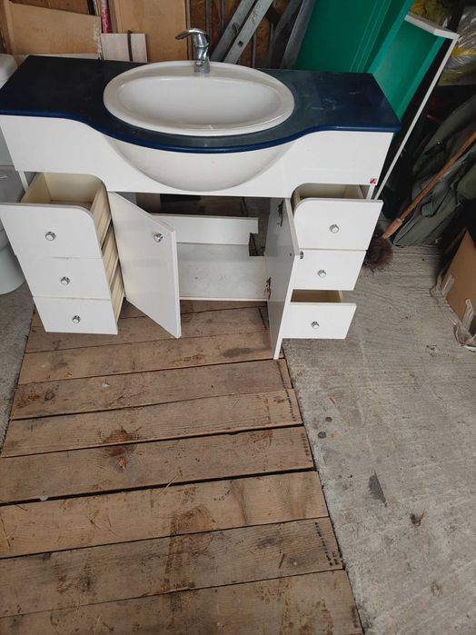 Mobilier de baie complect