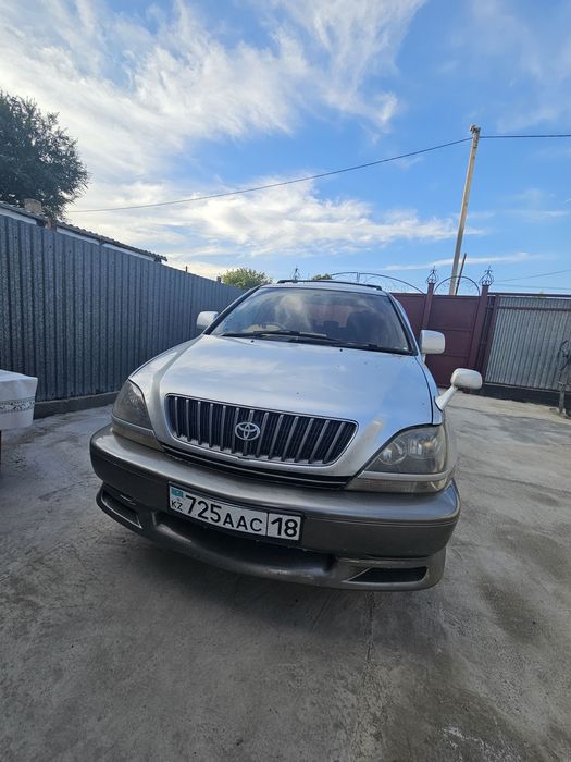 Самурай Toyota harrier