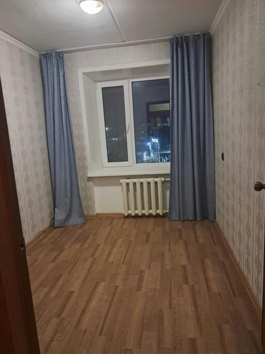 Продам двухкомнатная ул. 50 лет Октября
