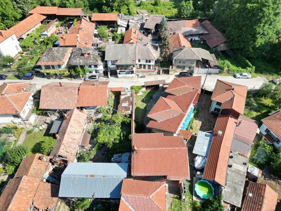 Продава се Хотел в Троян - 1240 кв.м за 231 €/кв.м - Снимка #8