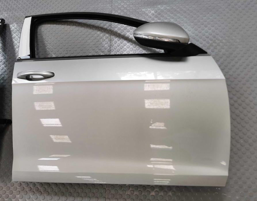 portiera usa fata spate drapta stanga VW Golf 7 CXX hatchback 0km LB7W
