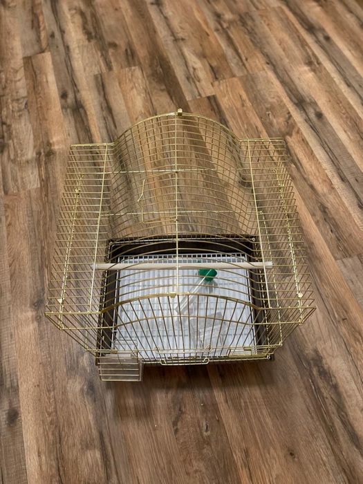 Клетки для попугая/ птиц