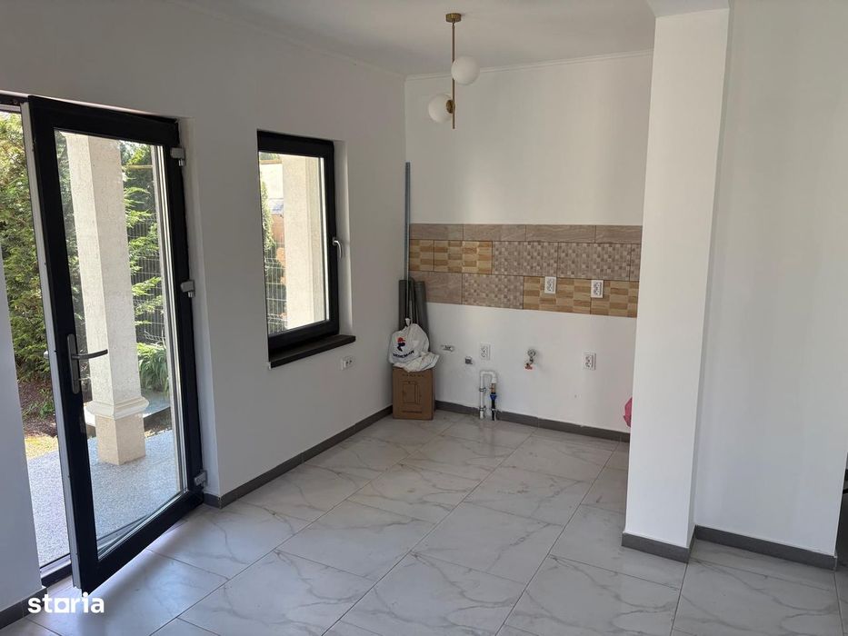 Spatiu comercial