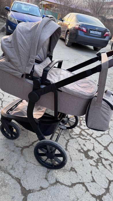 Продается коляска