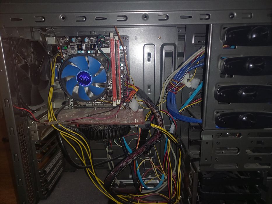 компьютер для работы и еетребовательных игр