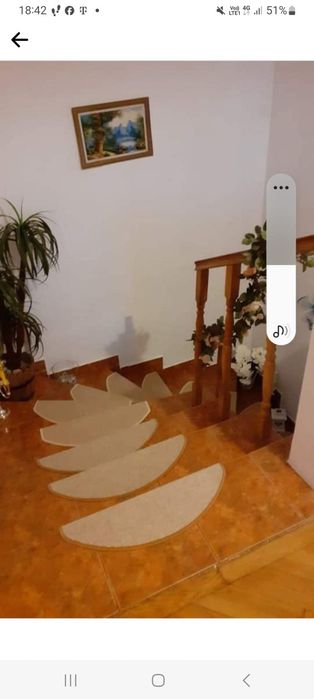 Inchiriez casa 3 camere,  zona Sub Arini- scoala militara.