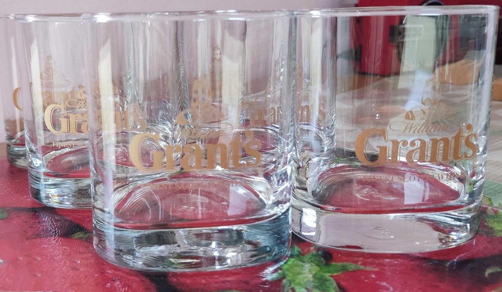 Чаши за уиски GRANTS, 6 броя. Неизползвани, запазени.