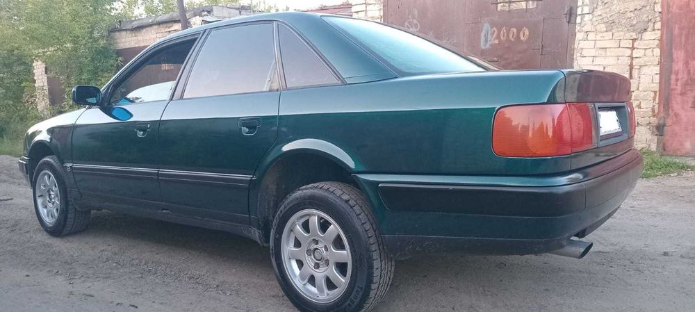 Продам Ауди 100 С4. 2.0