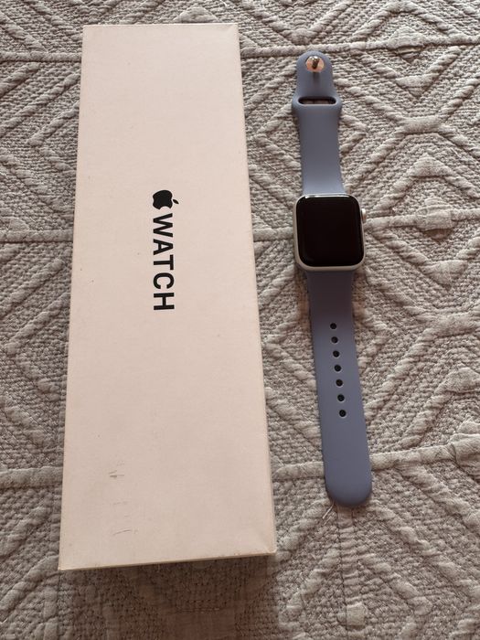 apple watch SE (gen2) 40mm