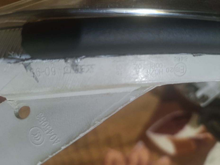 Фара на Тойота Прадо 120