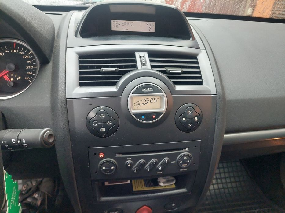 Vând Renault Megane  2006