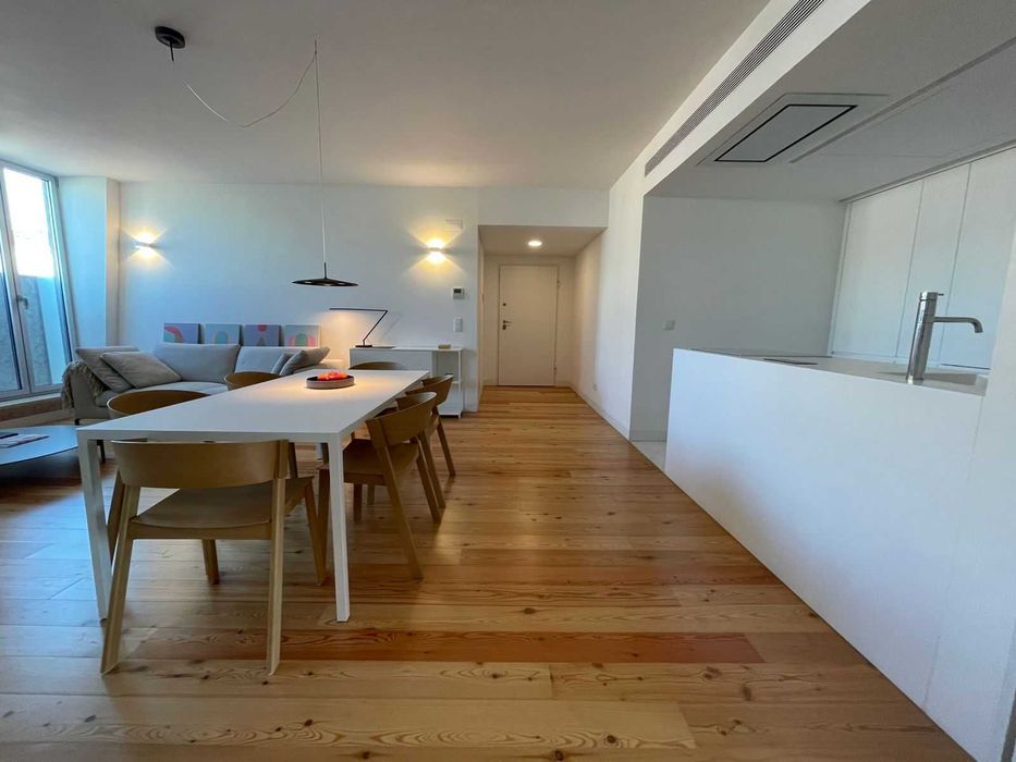 Продава се Двустаен апартамент в София, Център - 70 кв.м за 2786 €/кв.м - Снимка #8