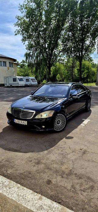 Mercedes Benz S320