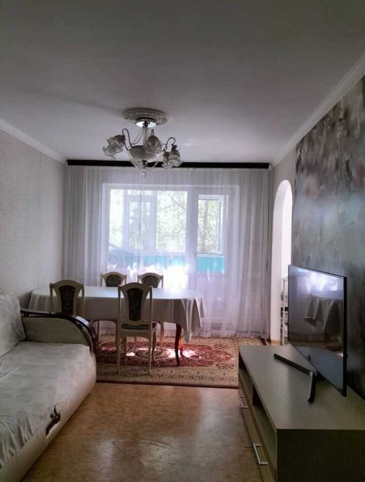 Продам 2к.кв в р-не Центрального стадиона