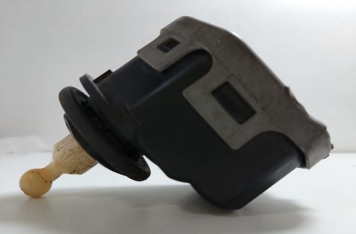 Motoras reglare nivel far 6Y0941295 Audi A6 4B/C5 (facelift)