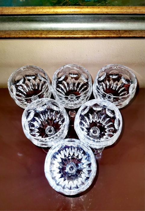 Кристални чаши супер луксозни за вино сервиз от 6 бр ръчно рязани