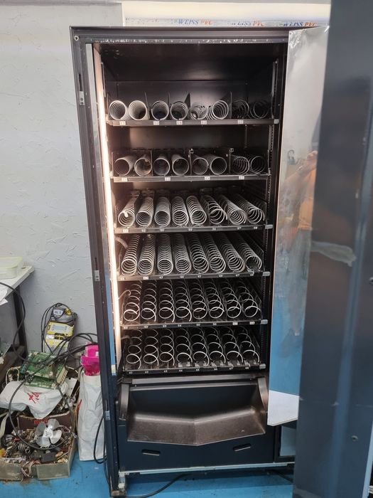 Automat vending/rece/sucuri/snack