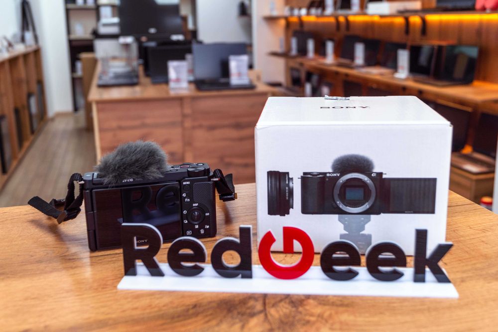 Sony ZV-E10 16-50mm Рассрочка Магазин Red Geek